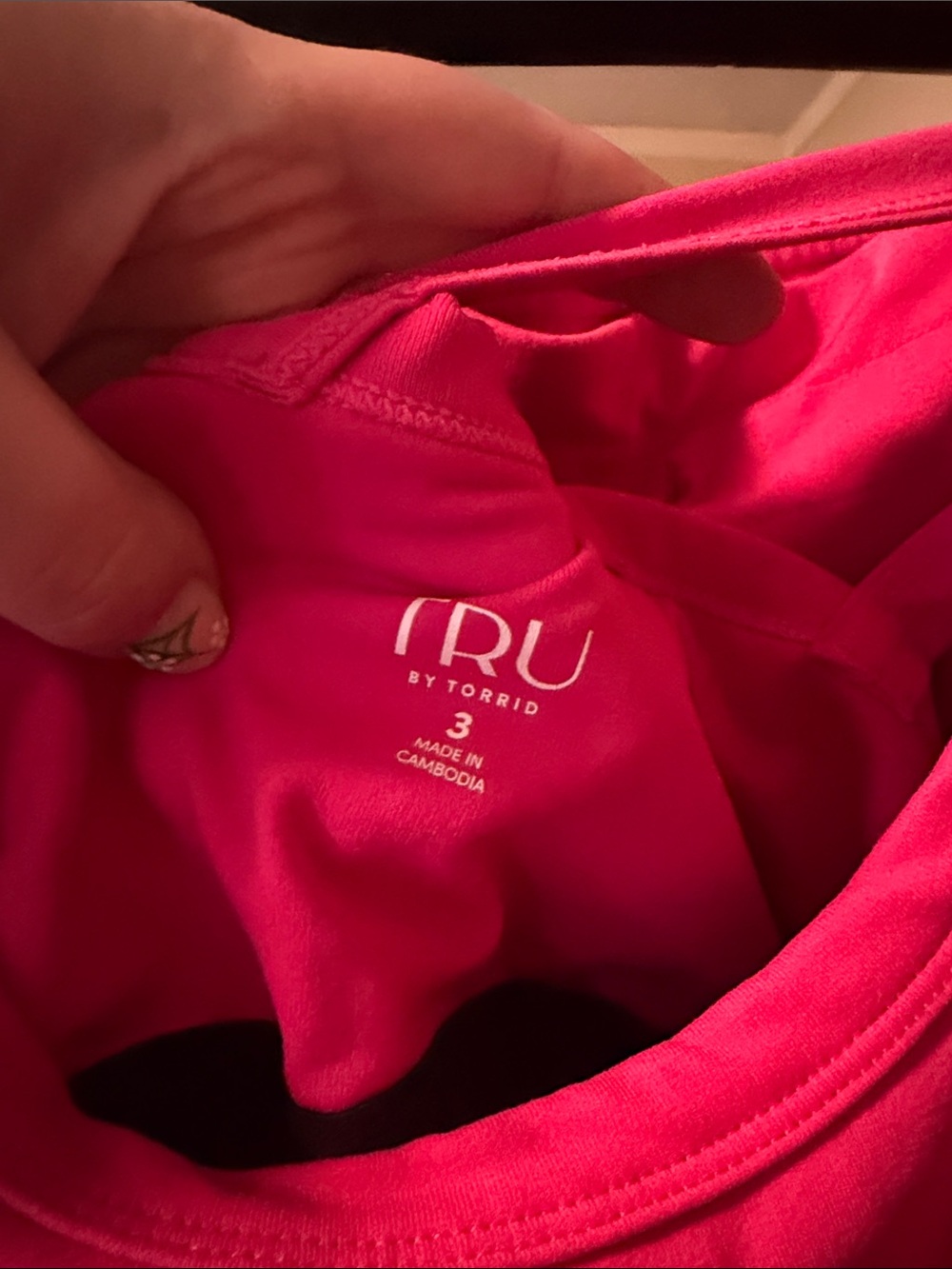 Women’s Hot Pink Sleeveless Sports Bra and WorkOut Skirt Combo - Picture 2 of 4